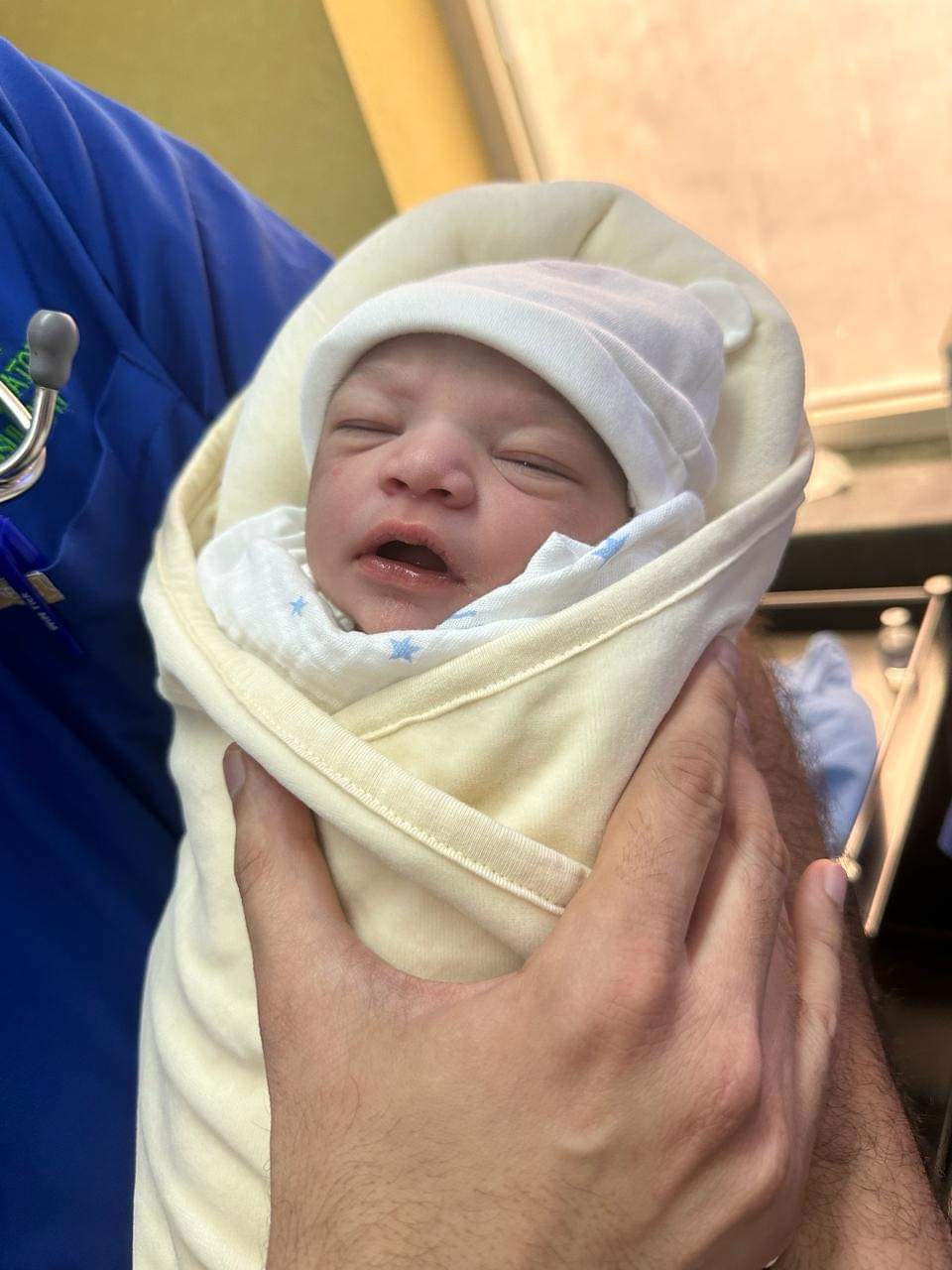 पंजाब के मुख्यमंत्री भगवंत मान की नव जन्मी बेटी की तस्वीर आई सामने.