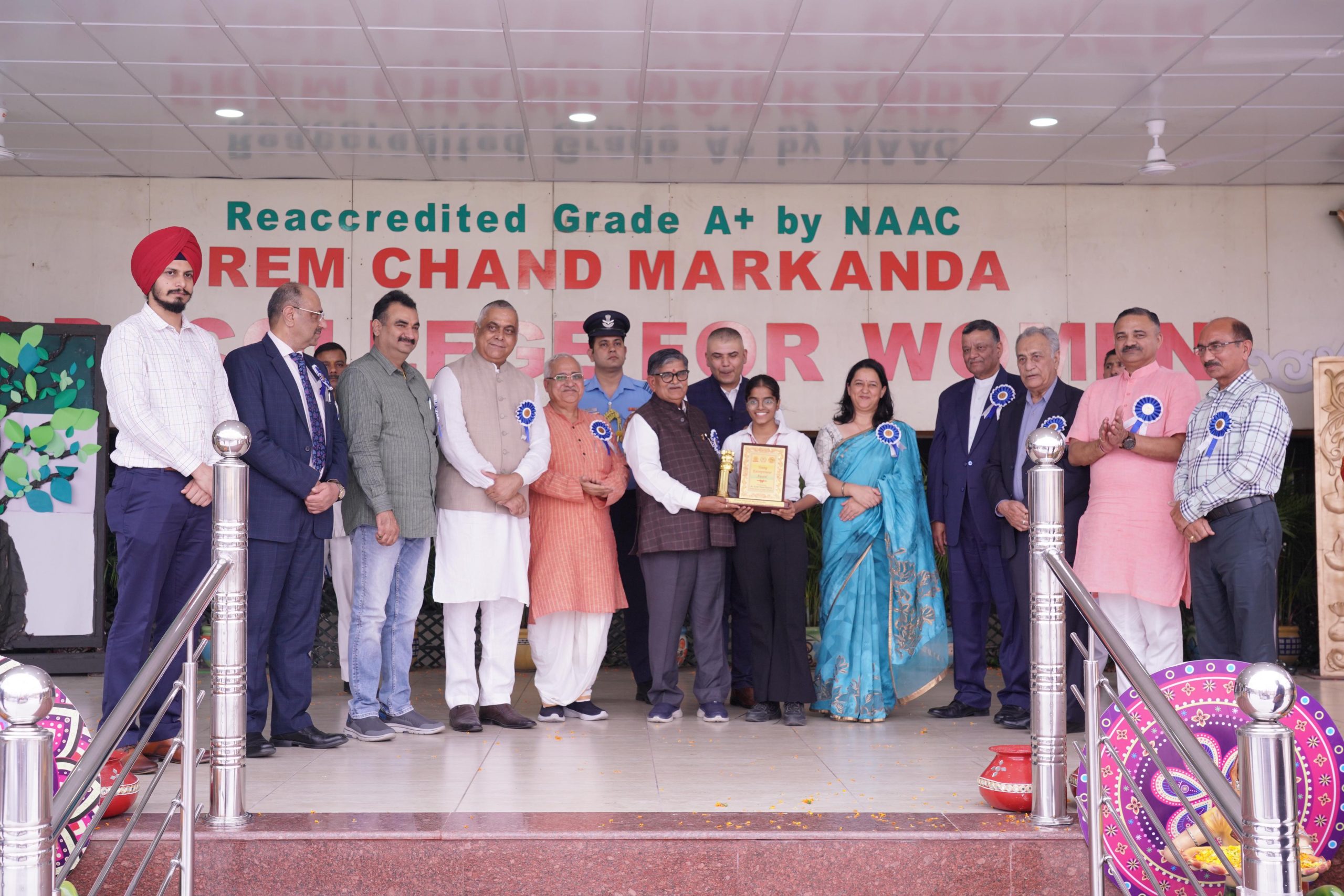 राज्यपाल ने लड़कियों की गुणवत्तापूर्ण शिक्षा और सुरक्षा पर  दिया जोर